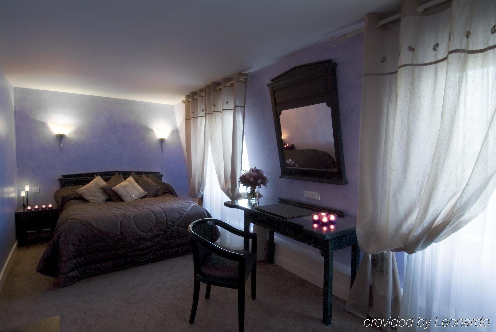 Hotel Restaurant Napoleon Фонтенбло Номер фото