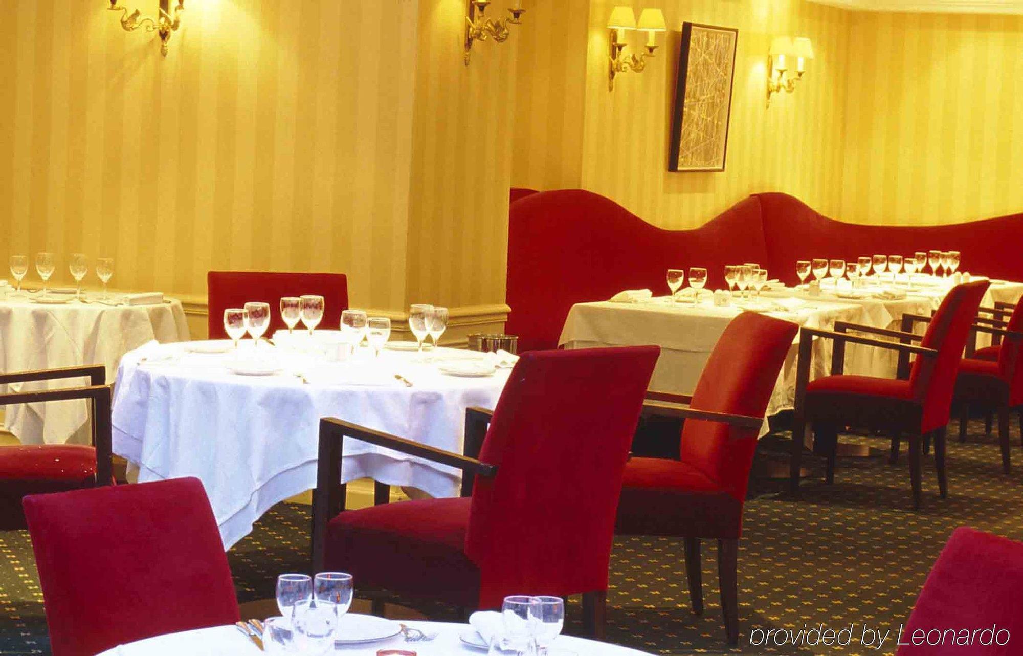 Hotel Restaurant Napoleon Фонтенбло Ресторан фото