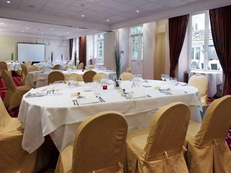 Hotel Restaurant Napoleon Фонтенбло Экстерьер фото
