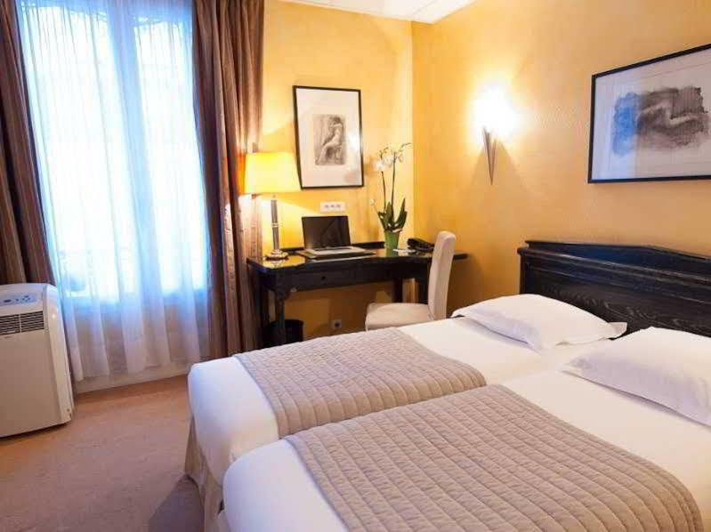 Hotel Restaurant Napoleon Фонтенбло Экстерьер фото