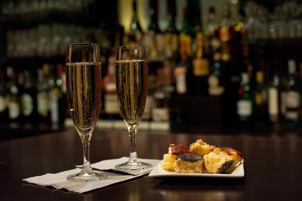 Hotel Restaurant Napoleon Фонтенбло Экстерьер фото